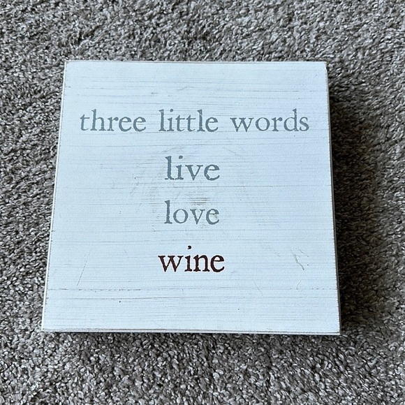 'three Little Words Live Love Wine' - Wall Decor - Picture 1 of 2